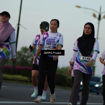 Runner Photo 6140396