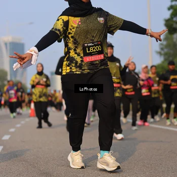 Runner Photo 6140448