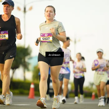 Runner Photo 6140495