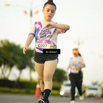Runner Photo 6140630