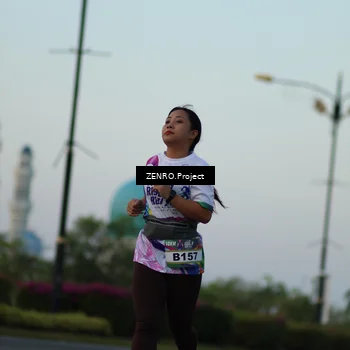 Runner Photo 6140672