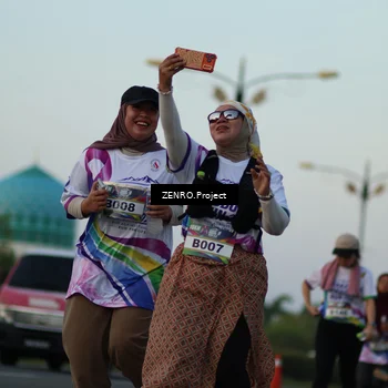 Runner Photo 6140723