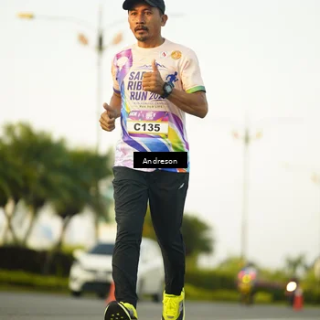 Runner Photo 6140724