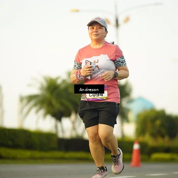 Runner Photo 6140726