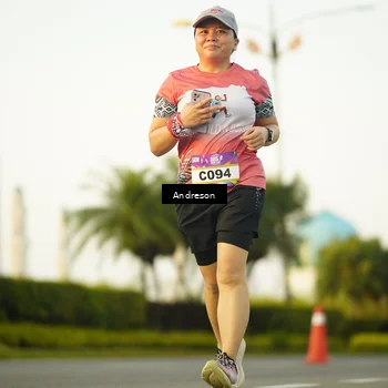 Runner Photo 6140731