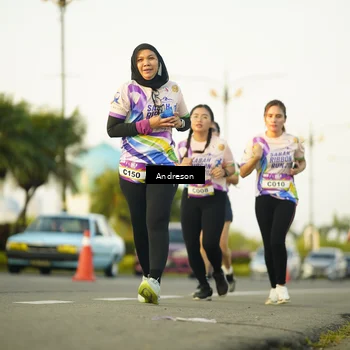 Runner Photo 6140749