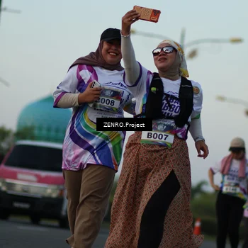 Runner Photo 6140756