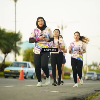 Runner Photo 6140766