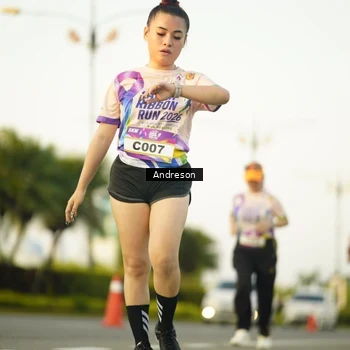 Runner Photo 6140767