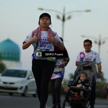 Runner Photo 6140804