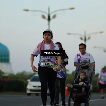 Runner Photo 6140842