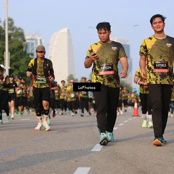Runner Photo 6140950