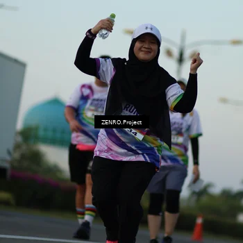 Runner Photo 6141031