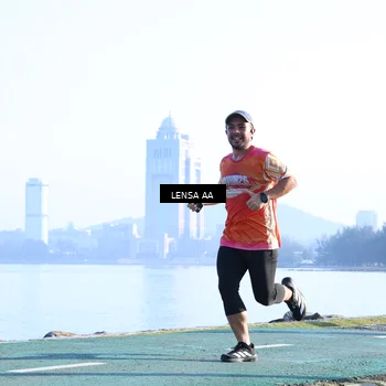 Runner Photo 6141063