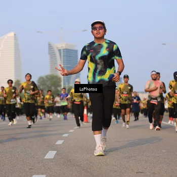 Runner Photo 6141084