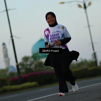 Runner Photo 6141143