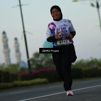 Runner Photo 6141156