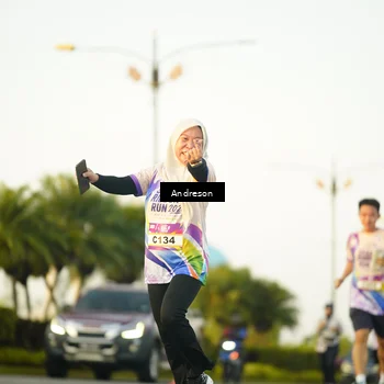 Runner Photo 6141241