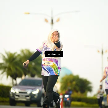 Runner Photo 6141265