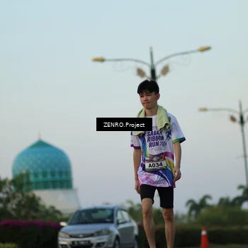 Runner Photo 6141362