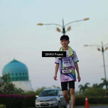 Runner Photo 6141447