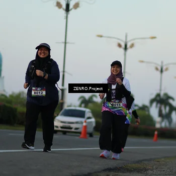 Runner Photo 6141633