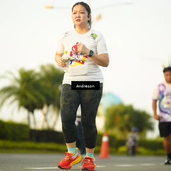 Runner Photo 6141634