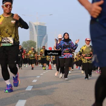 Runner Photo 6141781