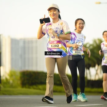 Runner Photo 6141918