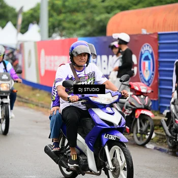Runner Photo 6141946
