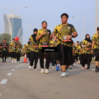 Runner Photo 6141960