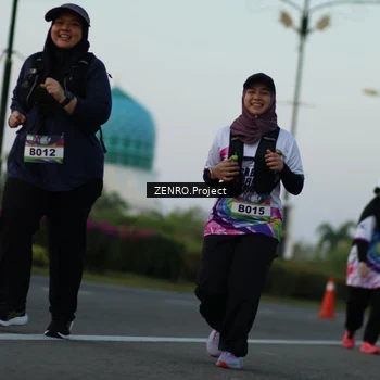 Runner Photo 6142007