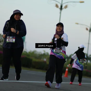 Runner Photo 6142027