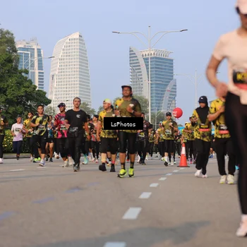Runner Photo 6142038