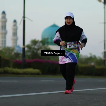 Runner Photo 6142154