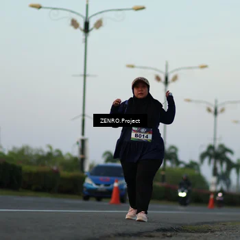 Runner Photo 6142196