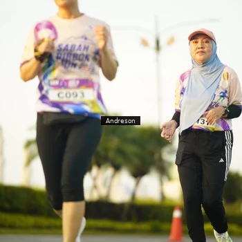 Runner Photo 6142384