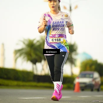 Runner Photo 6142615