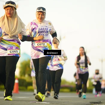 Runner Photo 6142722