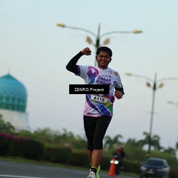 Runner Photo 6142746