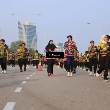 Runner Photo 6142868