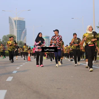 Runner Photo 6142904