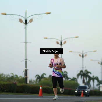 Runner Photo 6142920