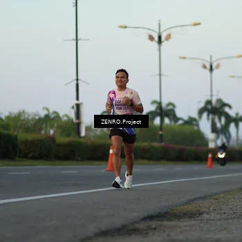 Runner Photo 6143097
