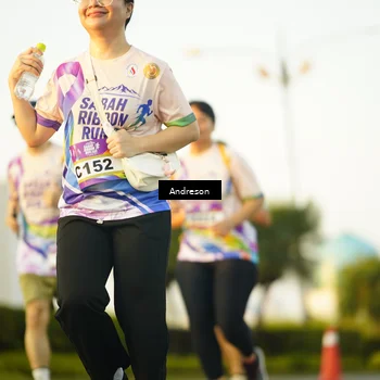 Runner Photo 6143105