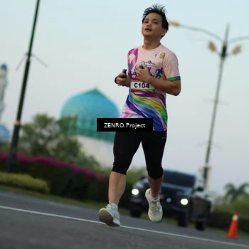 Runner Photo 6143118