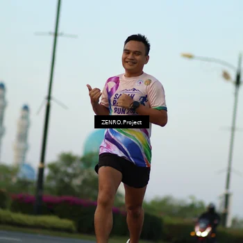 Runner Photo 6143182