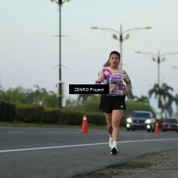 Runner Photo 6143183