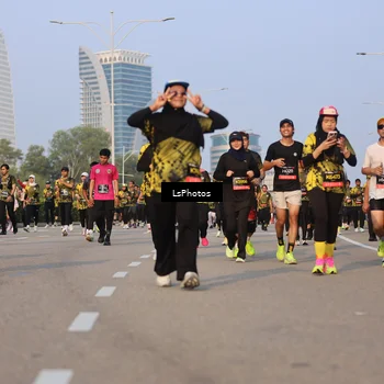 Runner Photo 6143189