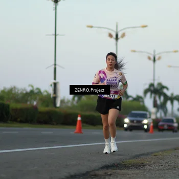 Runner Photo 6143239